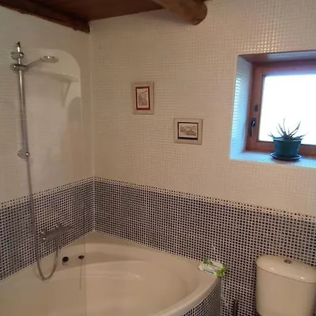 La Borda De Allue Daire Huesca