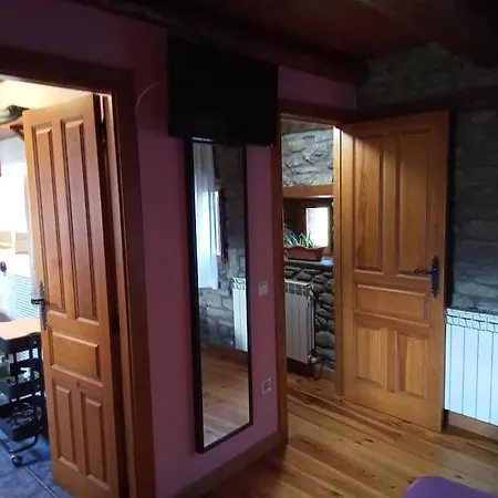 La Borda De Allue شقة *