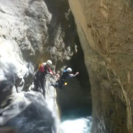 La Borda De Allue דירה הואסקה