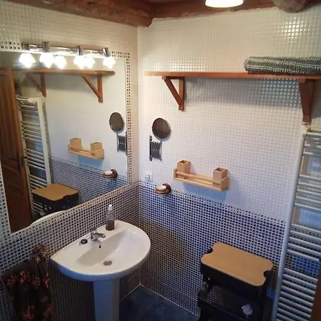 La Borda De Allue ويسكا