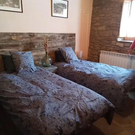 La Borda De Allue شقة ويسكا