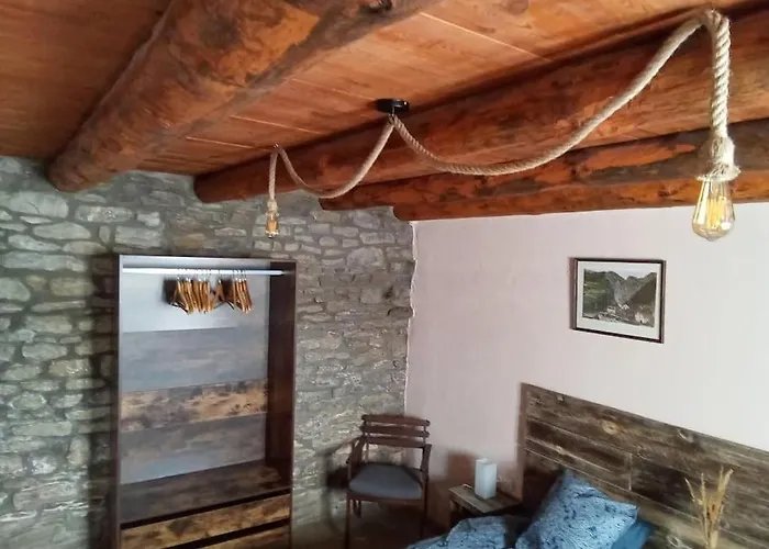 La Borda De Allue Apartamento Huesca